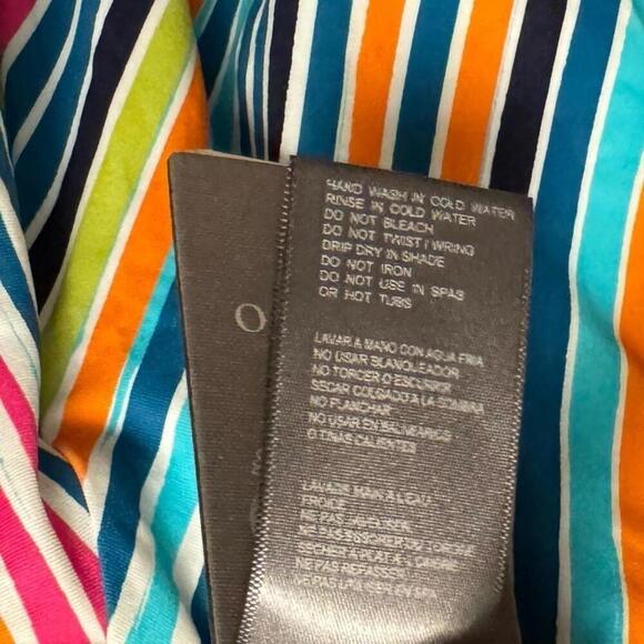 Vince Camuto Striped Women's High-Leg Cut-Out One-Piece Swimsuit swimwear 10 New - Picture 2 of 12